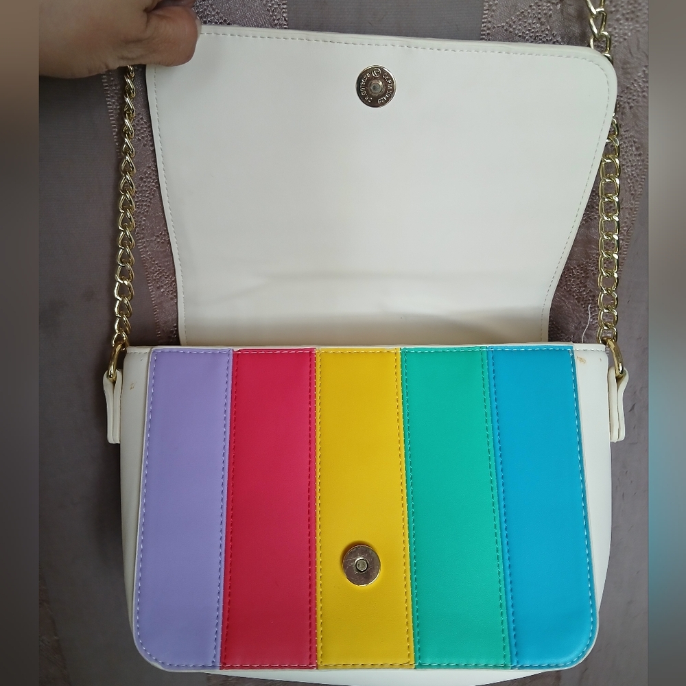🏷 Loungefly + PIXAR Inside Out Mixed Emotions Women's Bag Crossbody & Book - Picture 9 of 13
